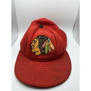 VTG Chicago Blackhawks Hat Fitted 7 3/8 Red NHL Made USA 100% Wool - Made in USA